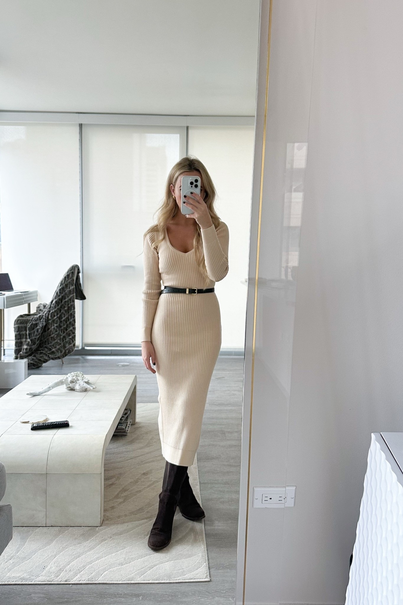 “Most Shopped” outfit this week- transitional / fall outfit

#LTKootd #LTKdayinmylife #LTKSeasonal