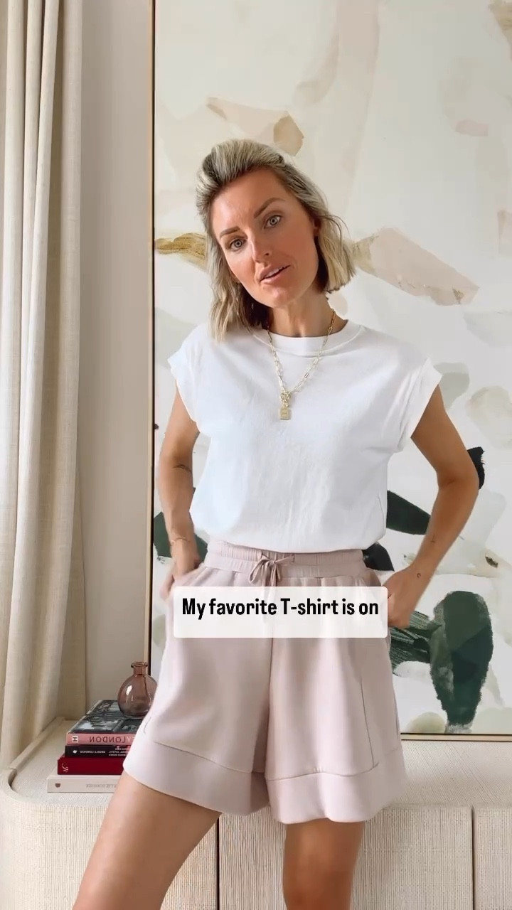 My favorite tee is on sale for $7 this weekend! Here are a few ways I’ve styled it! Wearing XS 

Loverly Grey, sale finds

#LTKSeasonal #LTKSaleAlert #LTKStyleTip