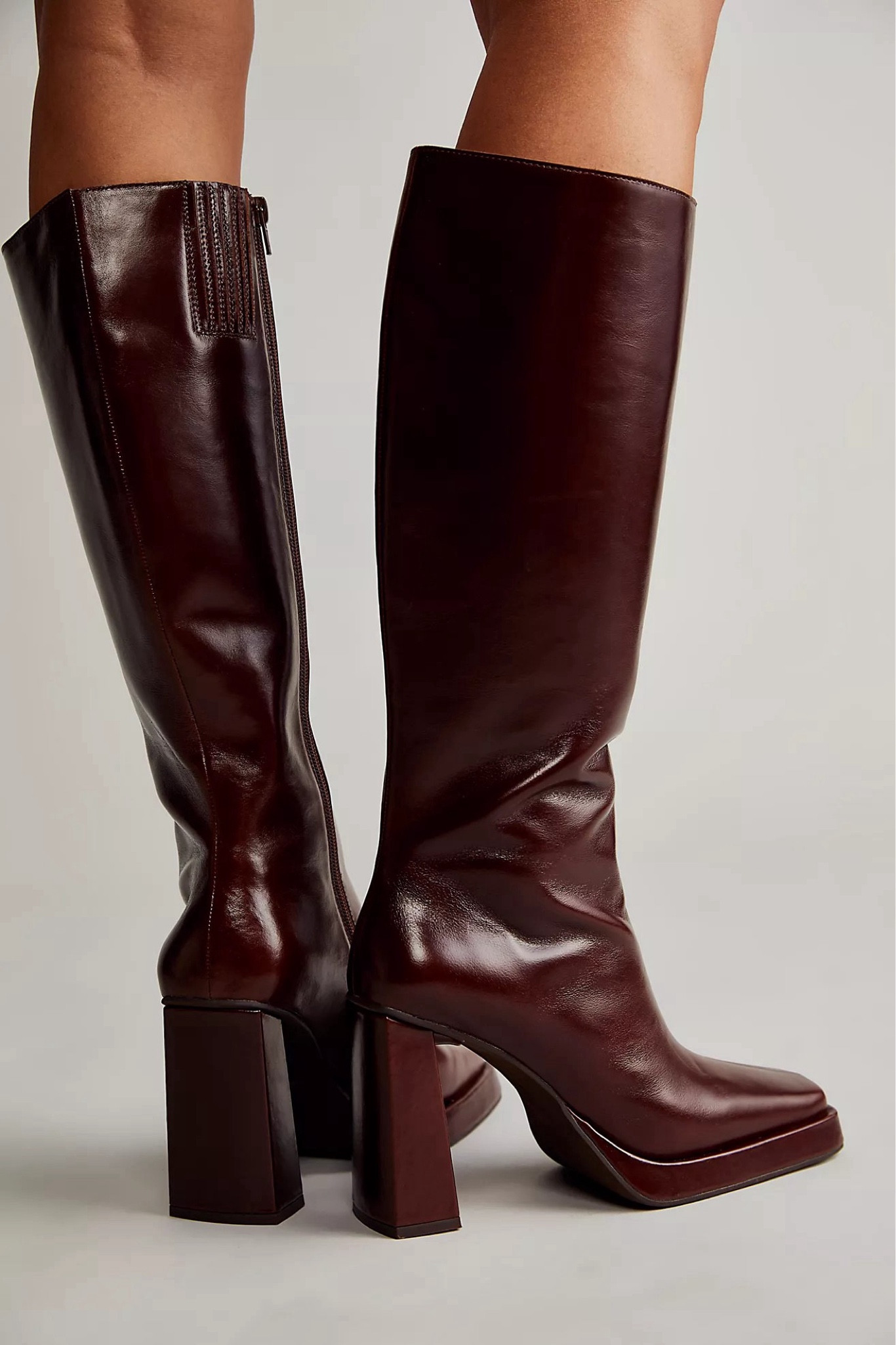 brown fall boots 

#LTKGiftGuide #LTKHoliday #LTKCyberWeek