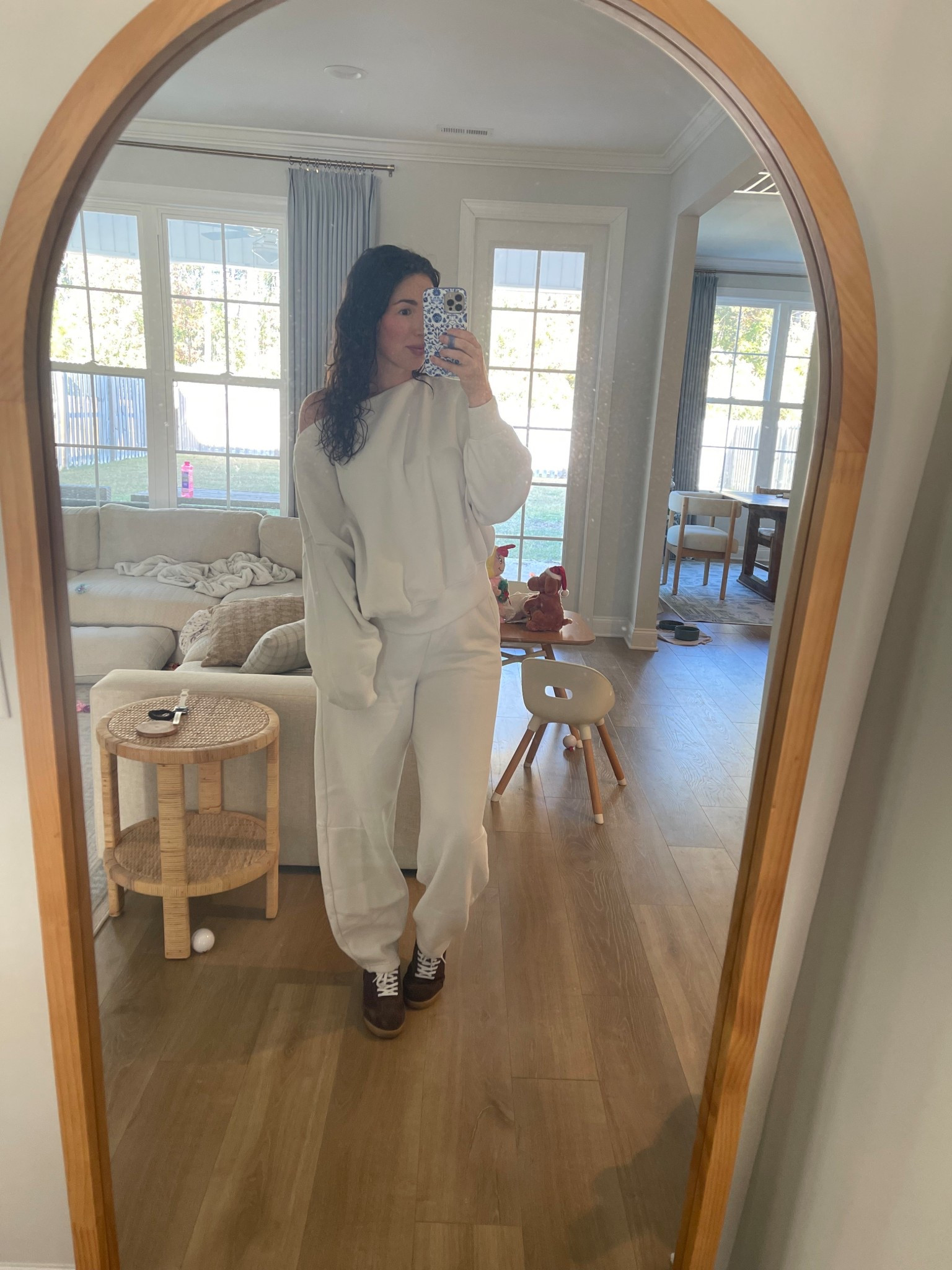 Cozy sweat set with off the shoulder sweatshirt 

#LTKFindsUnder50 #LTKFindsUnder100 #LTKStyleTip