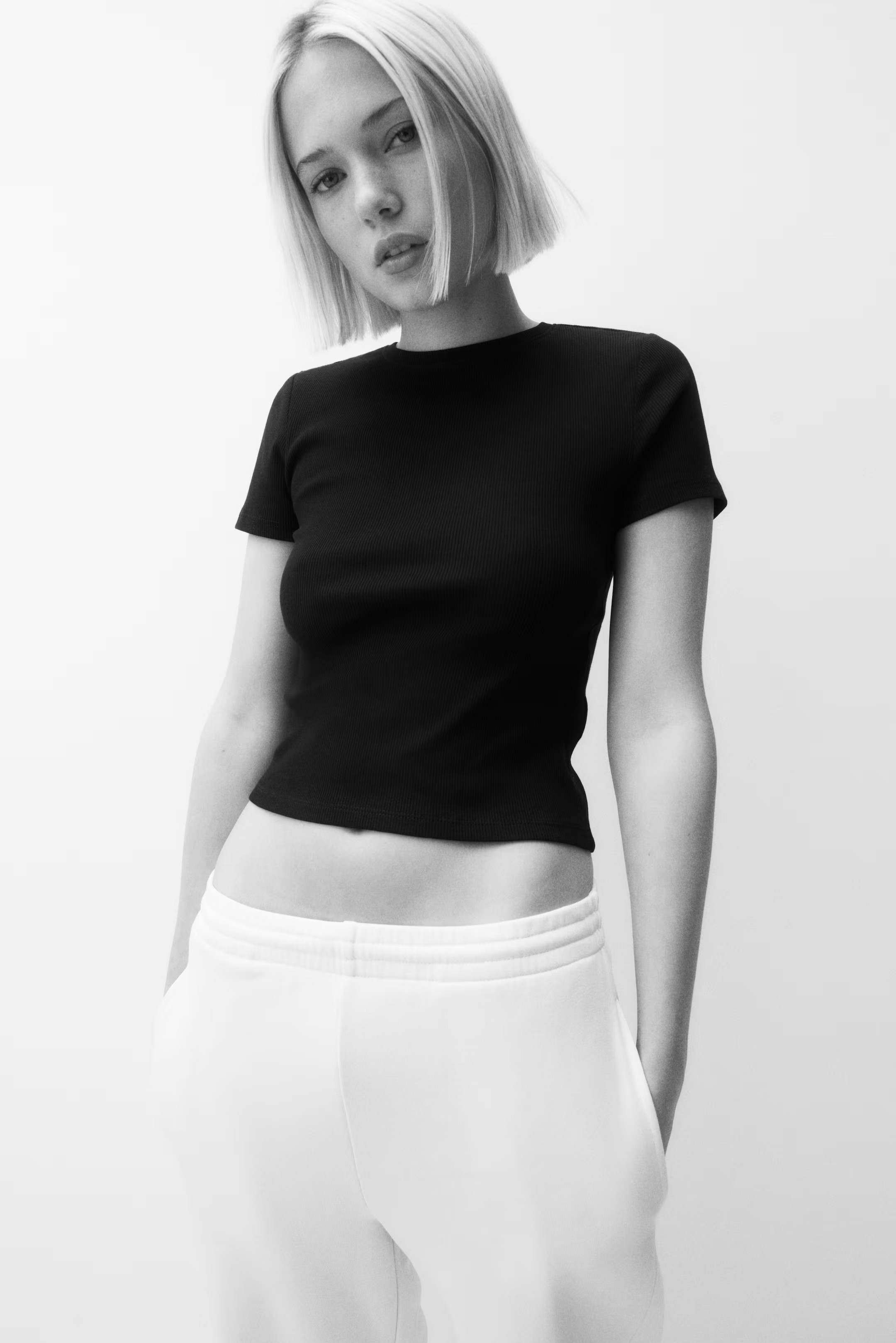 Fitted T-shirt | H&M (US + CA)