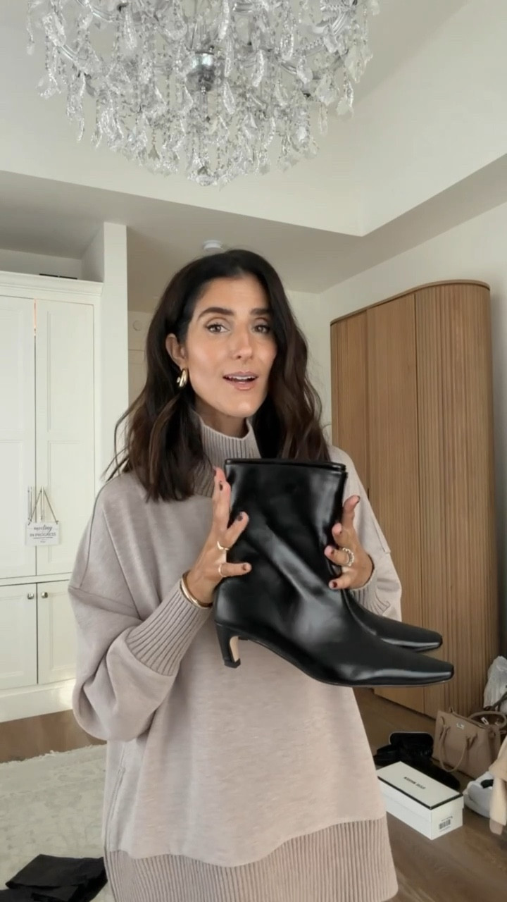 These boots look and feel designer without the price tag! Comfortable straight out of the box. First pair runs big I recommend sizing down, second pair runs small I sized up 1/2 a size. 
I’m just shy of 5-7” wearing the size small sweater  #stylinbyaylin #aylin #boots #amazon #giftidea 

#LTKGiftGuide #LTKHoliday #LTKootd