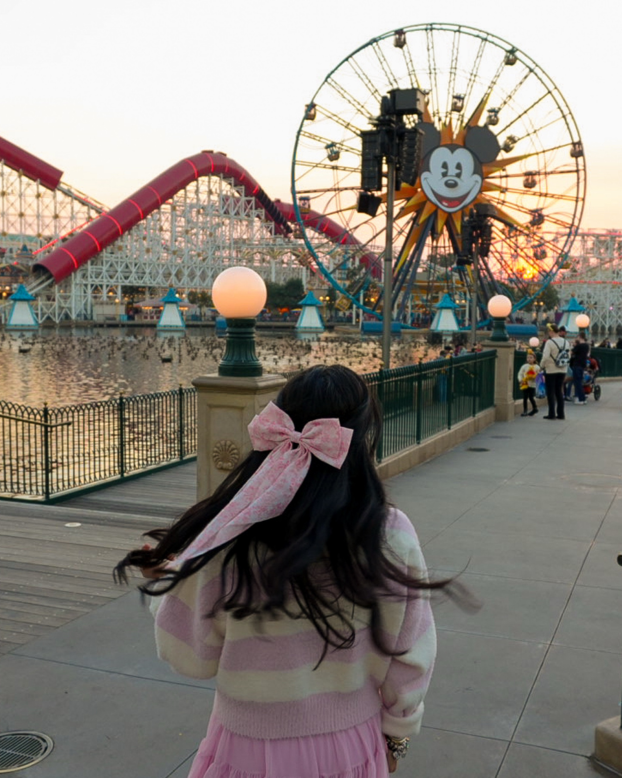 ✨

#Disney #pink #outfit 

#LTKTravel #LTKSeasonal #LTKStyleTip