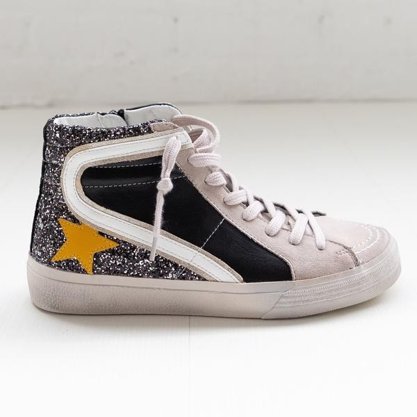 Roxanne Black Sneaker | SculptHouse