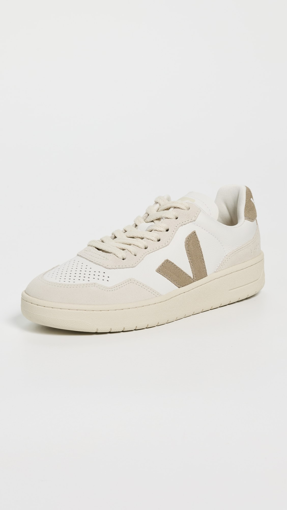 Veja | Shopbop