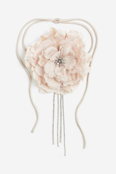 Floral Scarf Necklace/Brooch - Light beige - Ladies | H&M US | H&M (US + CA)