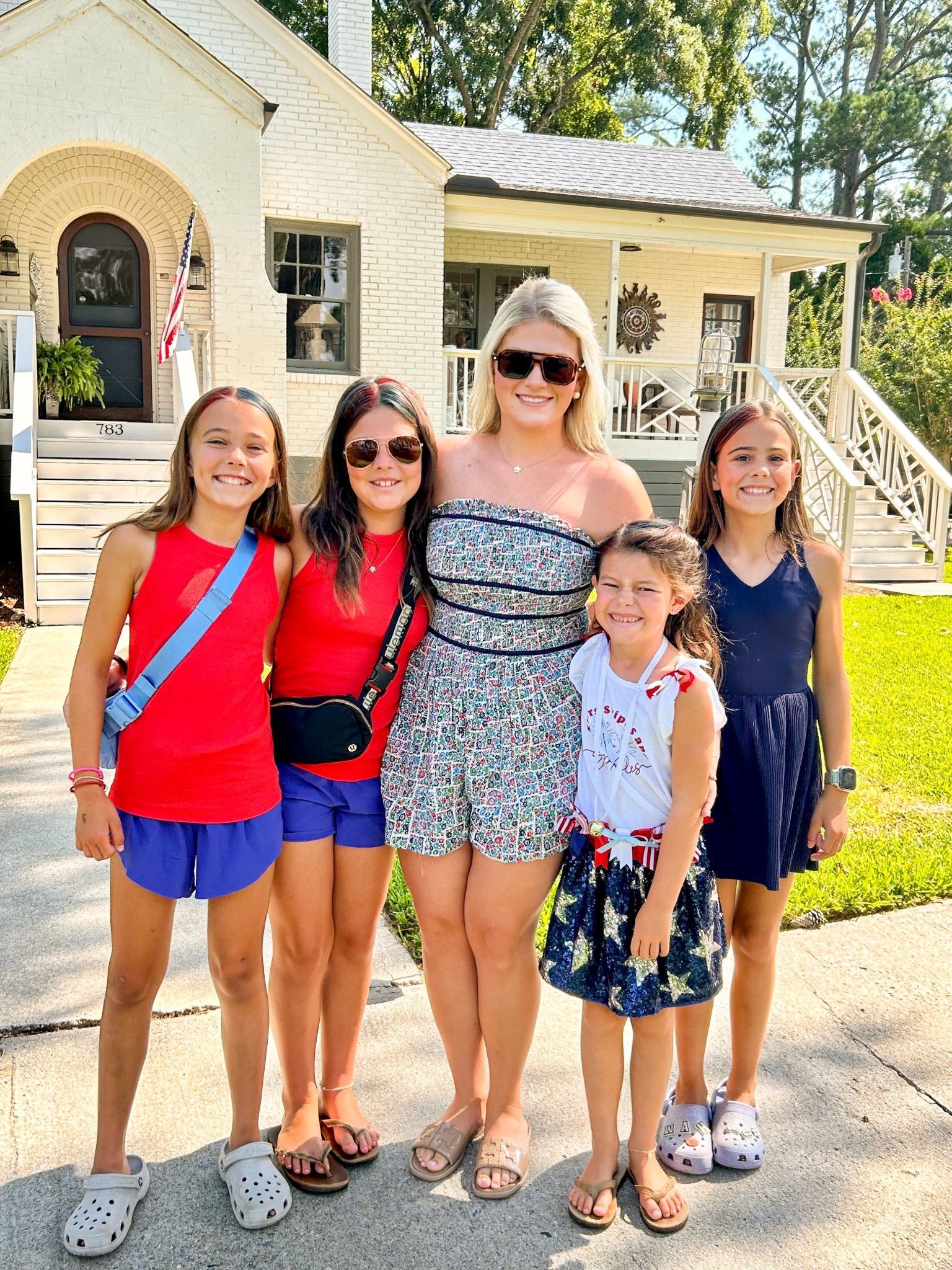 Easy, breezy, and a little patriotic 🇺🇸 Wearing this Free People romper that is on sale now, linked it for you!!


free people, LTK summer style, LTK Fourth of July, LTK sale finds, free people styled, free people finds, romper season, OOTD, holiday weekend style, effortless style, comfy, summer wardrobee


#LTKSeasonal #LTKSaleAlert #LTKFindsUnder100
