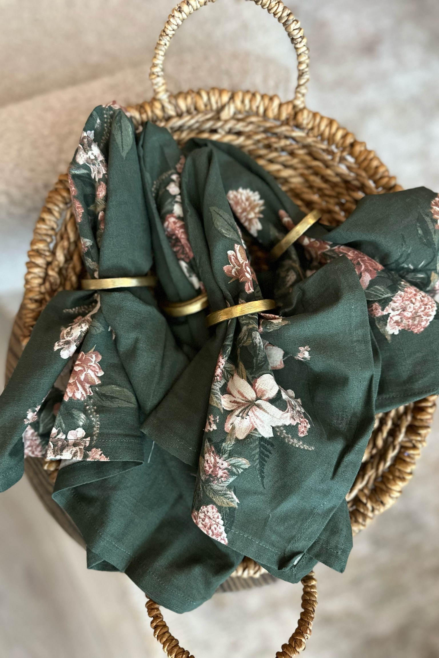 Spring is coming!
Put your restock alerts on for these cloth napkins!


#LTKSeasonal #LTKHome