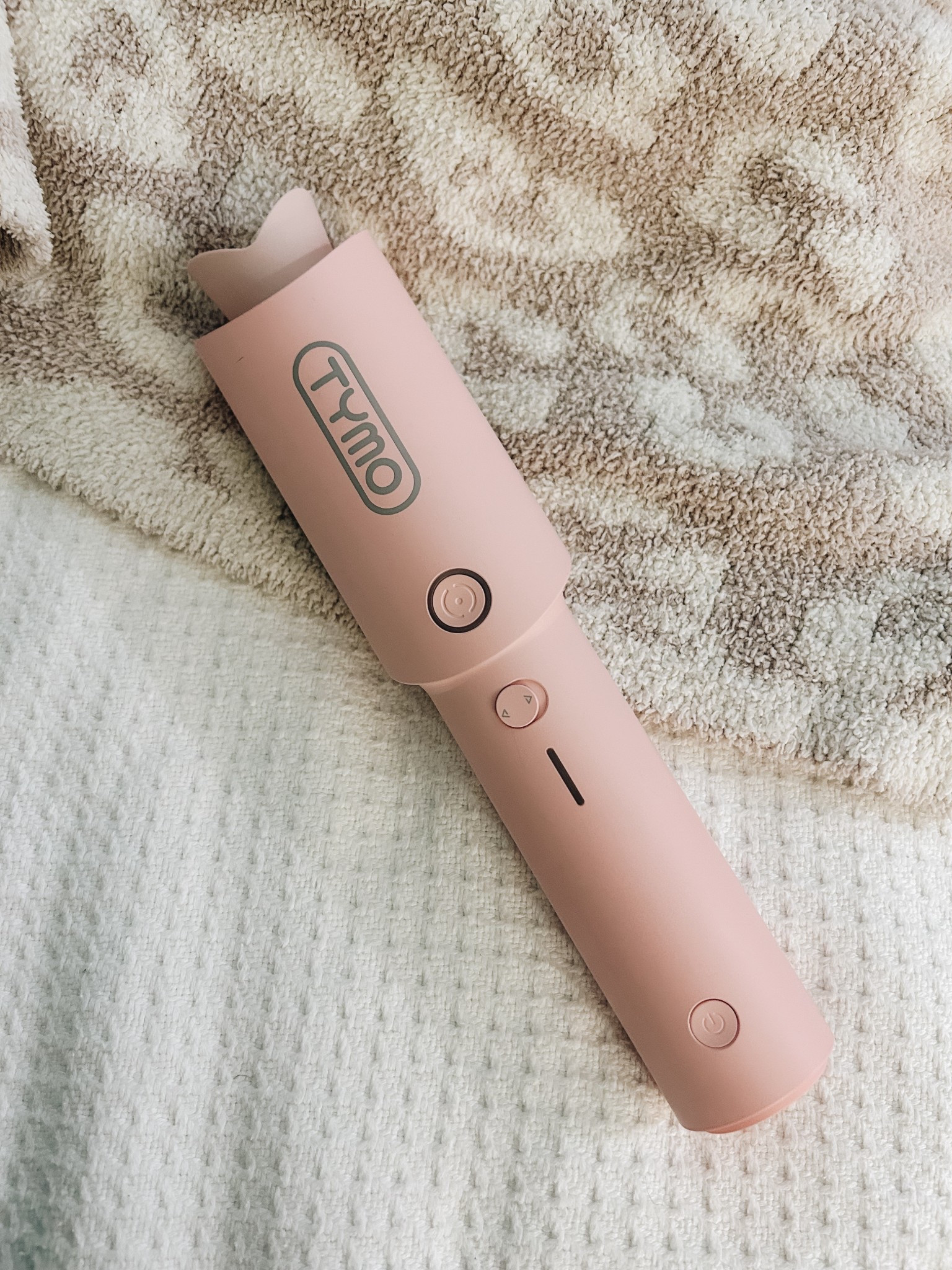 // tymo beauty cordless automatic curling iron // love this thing - recommend this for anybody with short hair/medium hair - long hair girls stick with the curl pro plus //

#LTKmorningroutine #LTKgrwm #LTKBeauty