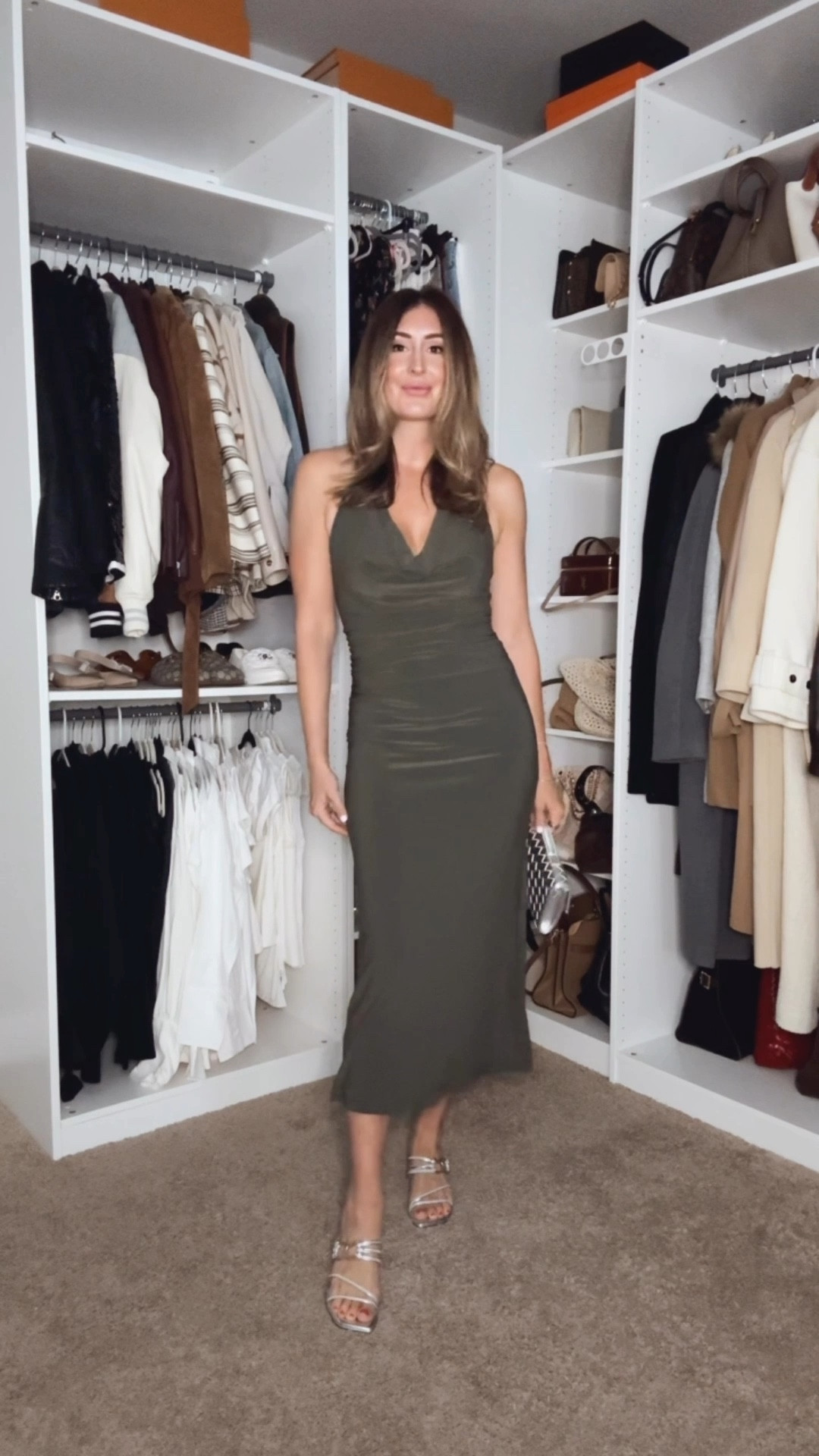 Medium in dress 

#LTKStyleTip