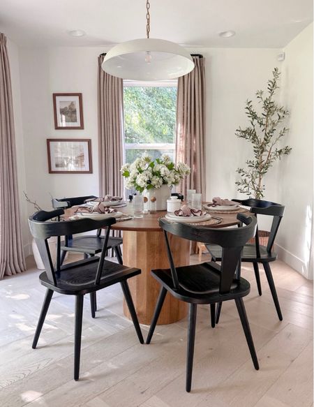 This breakfast nook is a great place to start your day! It’s so spacious and light!

Breakfast nook/dining chairs/dining table/faux plants/lamp/lighting/home decor/dishware

#LTKU #LTKstyletip #LTKhome