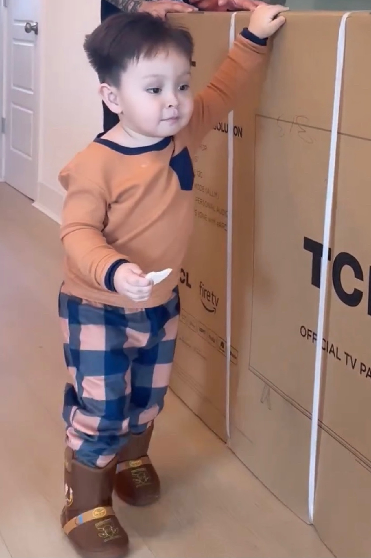 The cutest toddler slipper boots 🥺😍 

#LTKkids #LTKbaby #LTKfindsunder100