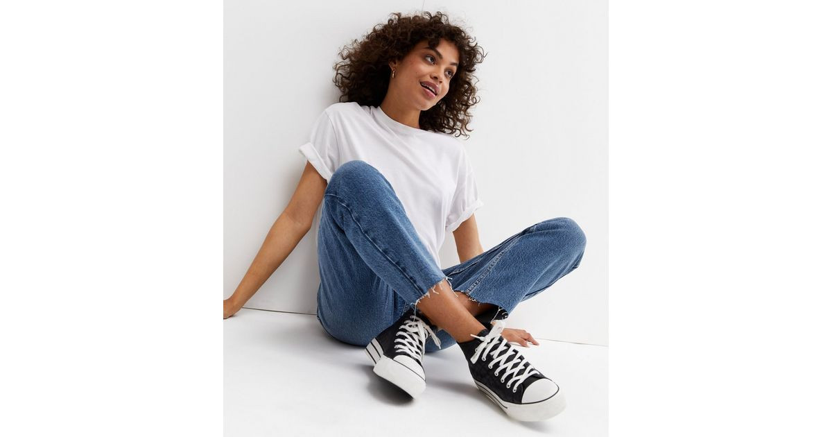 Blue Ankle Grazing Hannah Straight Leg Jeans
						
						Add to Saved Items
						Remove from Sa... | New Look (UK)
