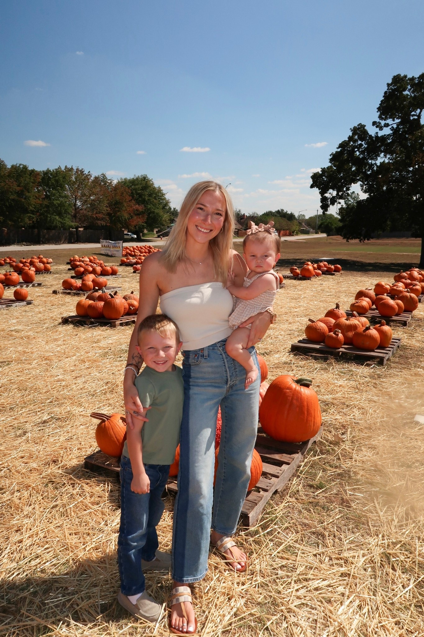 Pumpkin patch outfit!

#LTKSeasonal #LTKFamily #LTKPetite