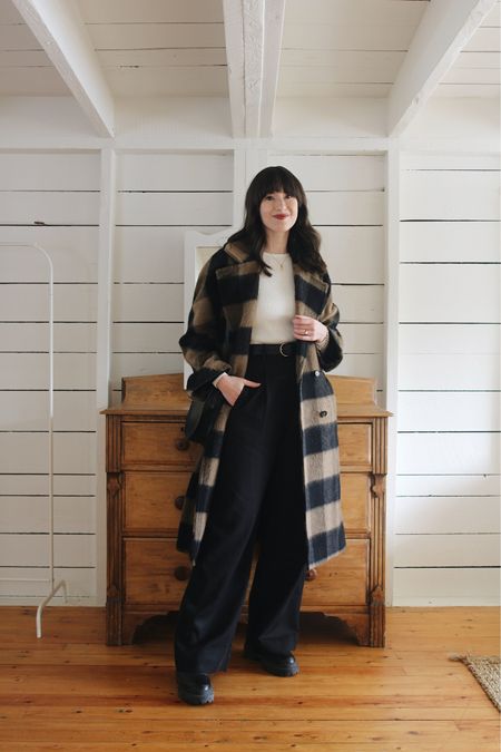 Buffalo Check Coat (tts on sale, wearing a S)
Ribbed Crewneck (by Gillian Stevens)
Black belt (size down)
Way High Drape Pant (tts, wearing a 4, 32”)
Cortina Lug Sole Boot (tts, I have the 38 and wear a 7/7.5)



#LTKSeasonal