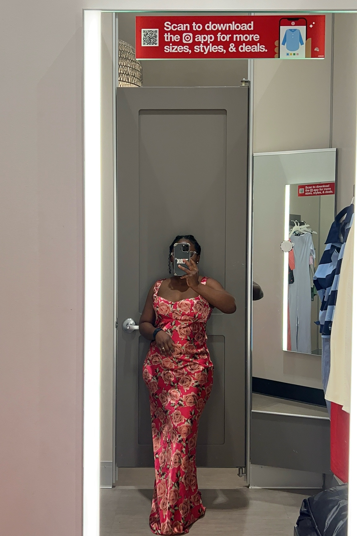 This dress adds the perfect feminine flair! It's stunning and truly elegant. Best of all, it's just $30 at Target right now!

#LTKMidsize #LTKStyleTip #LTKSaleAlert