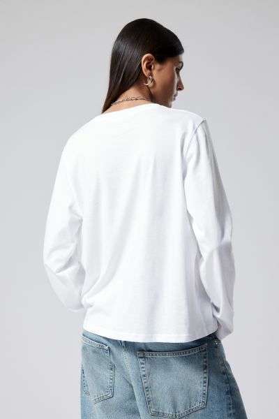 Essence Standard Long Sleeve - White - Ladies | H&M GB | H&M (UK, MY, IN, SG, PH, TW, HK)