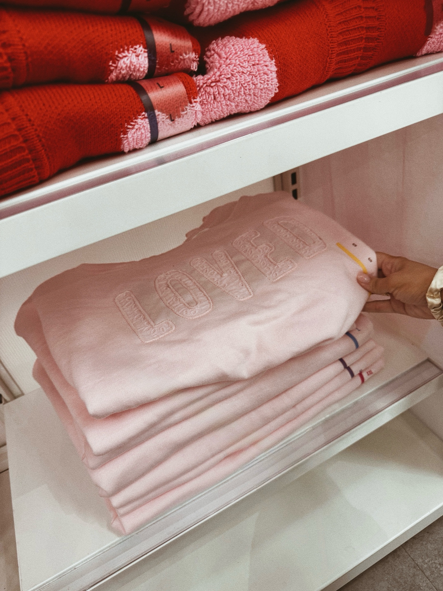 loved this valentine’s day top from target🤍✨

#LTKStyleTip #LTKFindsUnder50 #LTKSeasonal