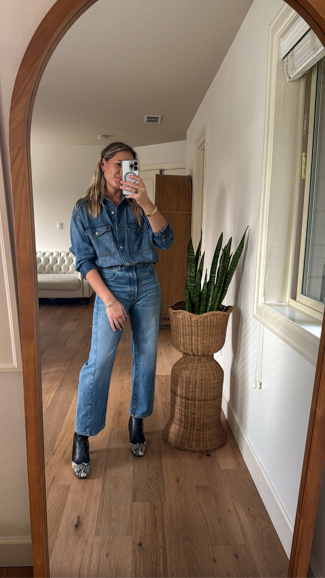 Denim on denim with a touch of animal print

My favorite pair of barrel jeans looks great styled with these booties. It’s black with a touch of snake print on the square toe. It’s gorgeous and fun. 

Great elevated casual outfit for the holiday season



#LTKShoeCrush #LTKHoliday #LTKStyleTip