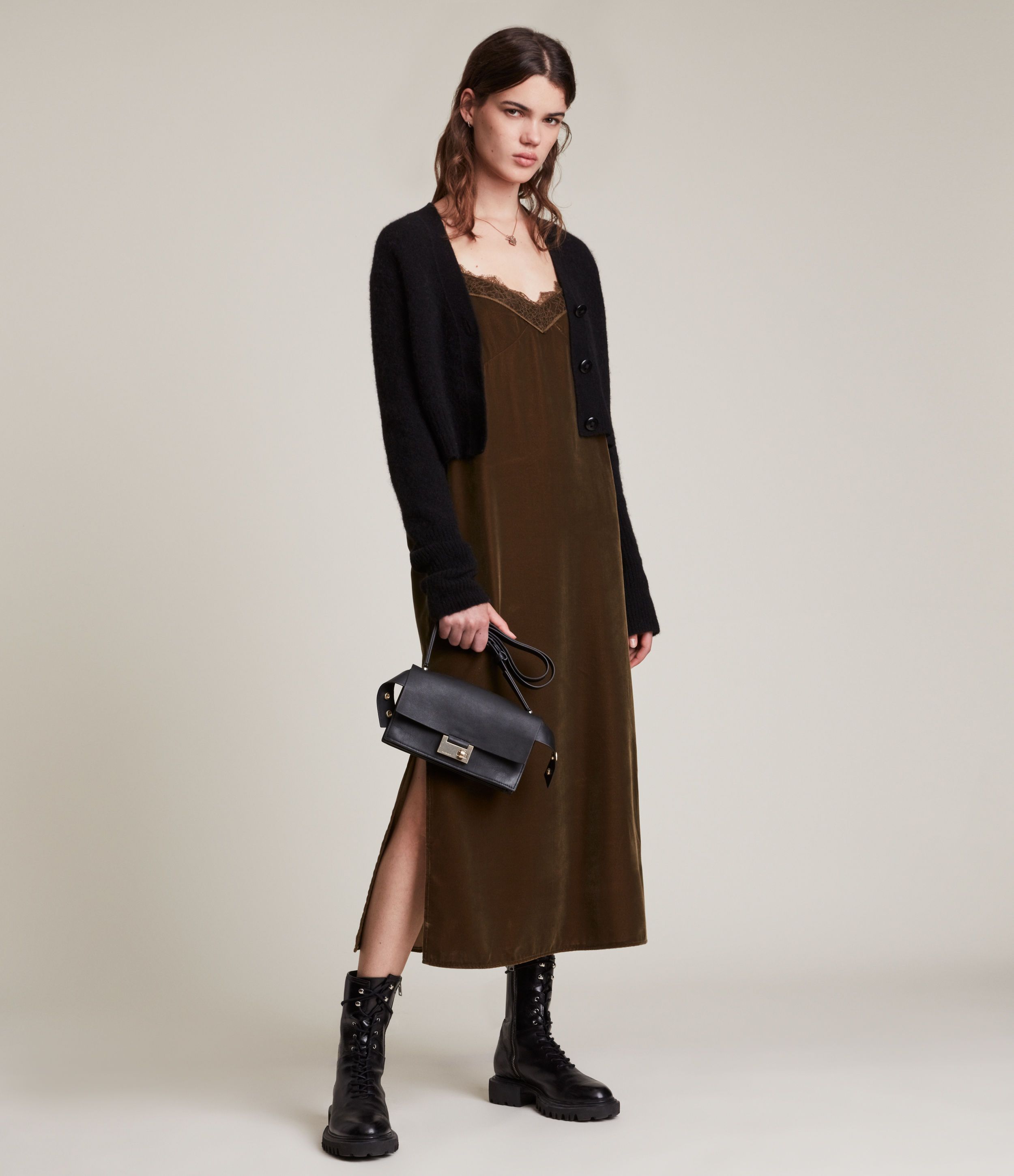 30% OFF APPLIED
 
Noa Velvet Dress


£125.00
Was £179.00 | AllSaints UK