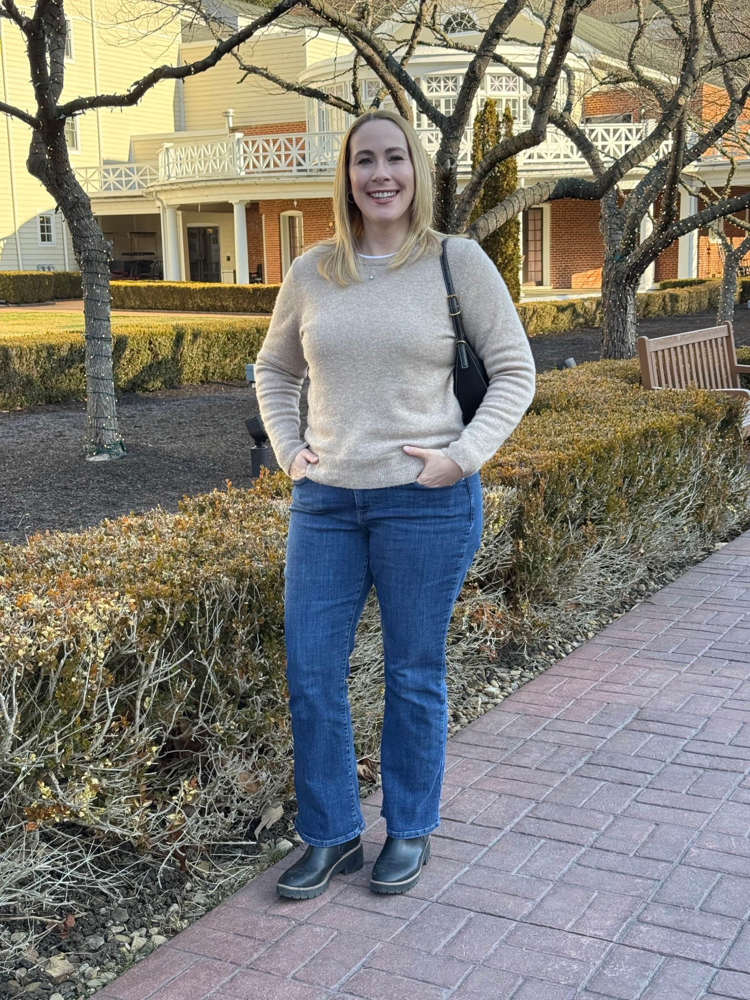 Women’s casual spring outfit, women’s capsule wardrobe, women’s winter to spring wardrobe, march style

#LTKMidsize #LTKOver40 #LTKdayinmylife