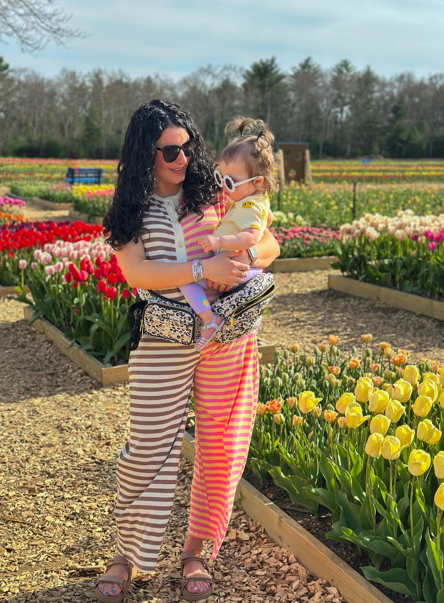 Spring things 🌷

Tushbaby hip carrier in snow leopard
Code: CAITCARLIA

#LTKFindsUnder50 #LTKBump #LTKBaby