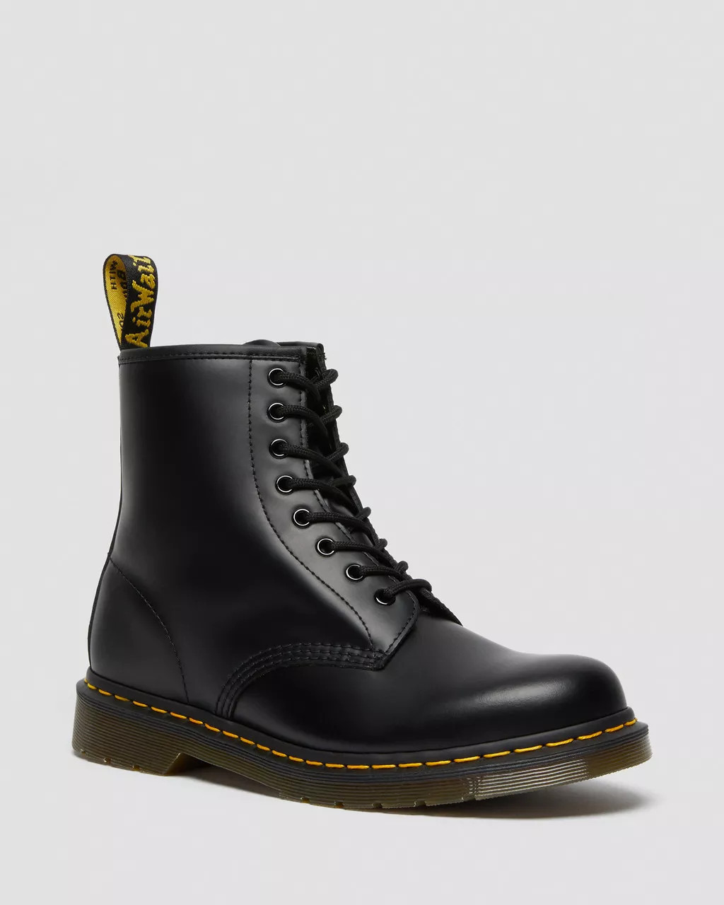 1460 Smooth Leather Lace Up Boots in Black | Dr. Martens | Dr. Martens