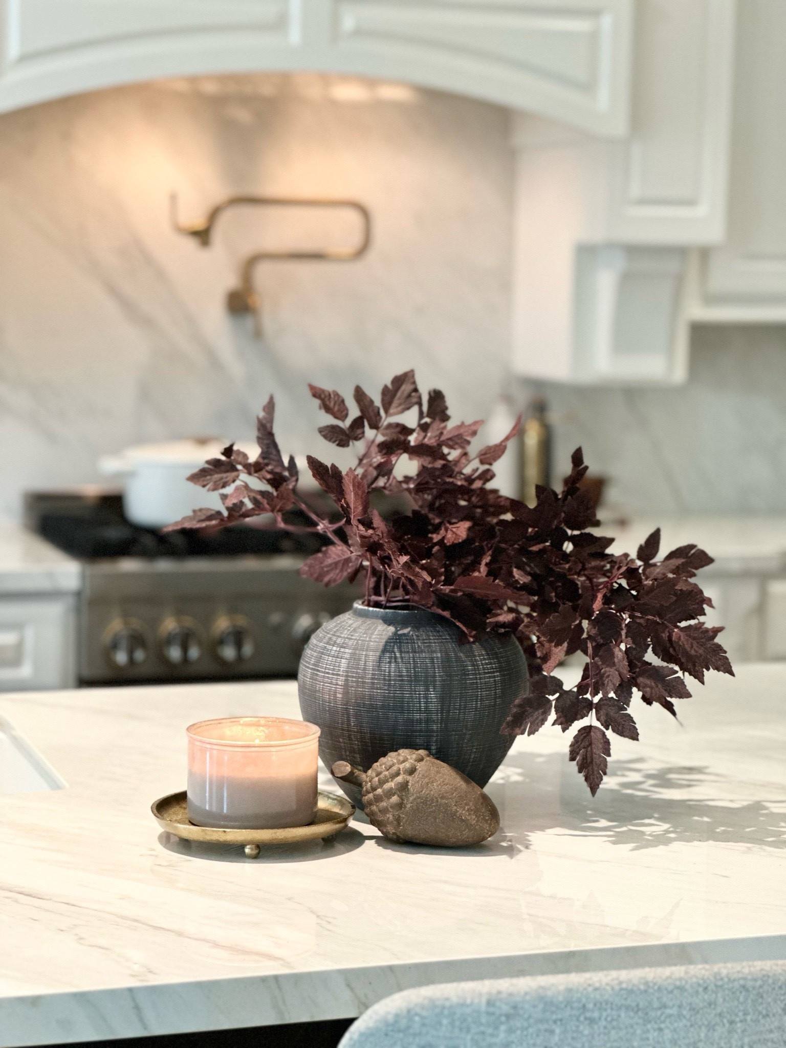 Fall Stem Inspo

Fall stems
Fall floral
Black vase