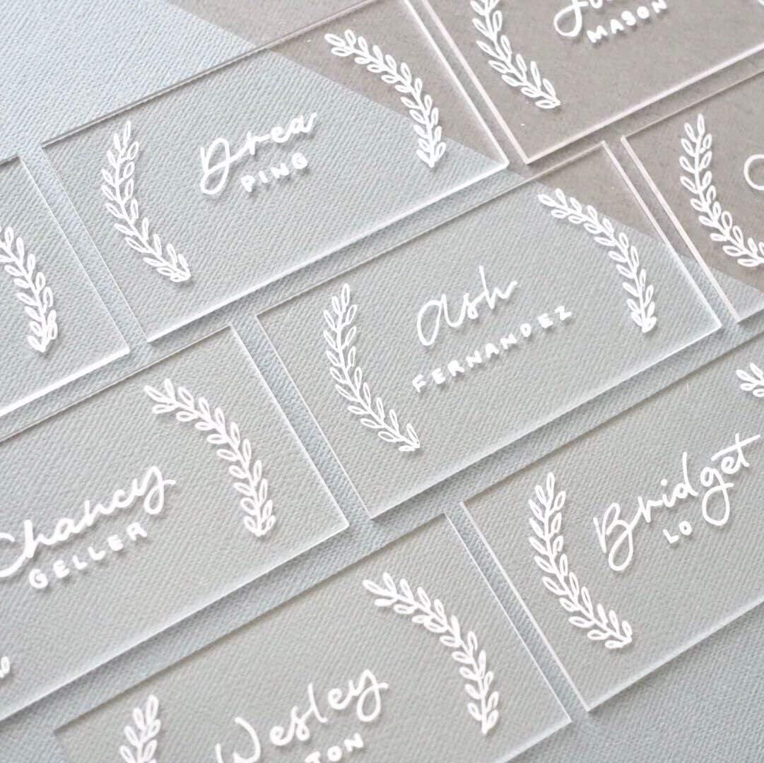 UNIQOOO 20pcs Clear Acrylic Place Cards for Wedding – Blank Rectangle Acrylic Escort Plates Nam... | Amazon (US)