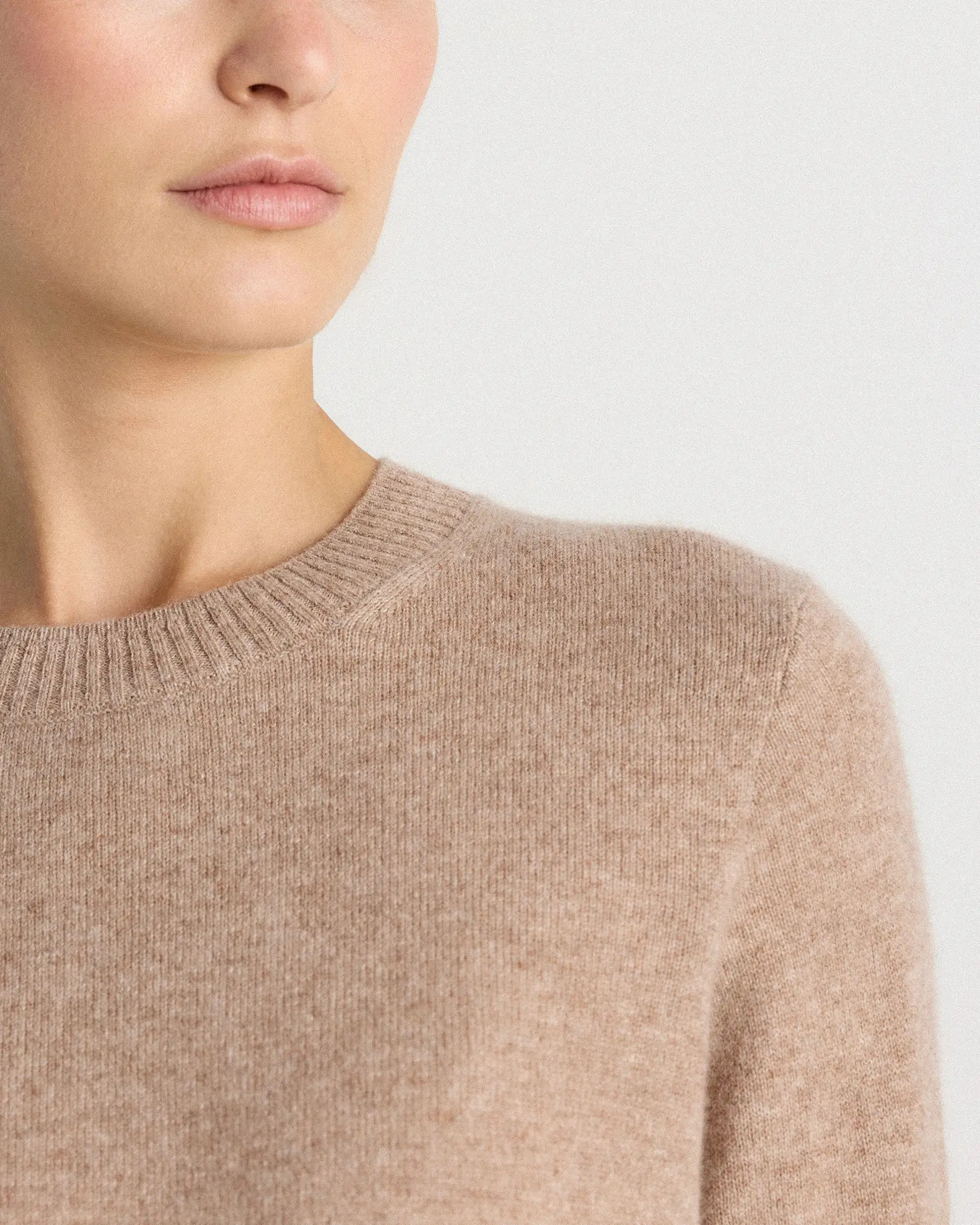 100% Mongolian Cashmere Shrunken Crewneck Sweater in Oatmeal | Quince
