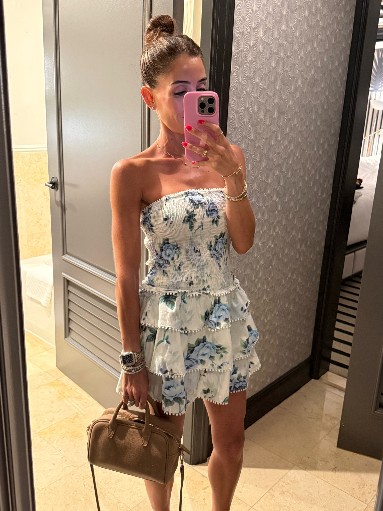 Cute floral dress for vacation petite friendly
