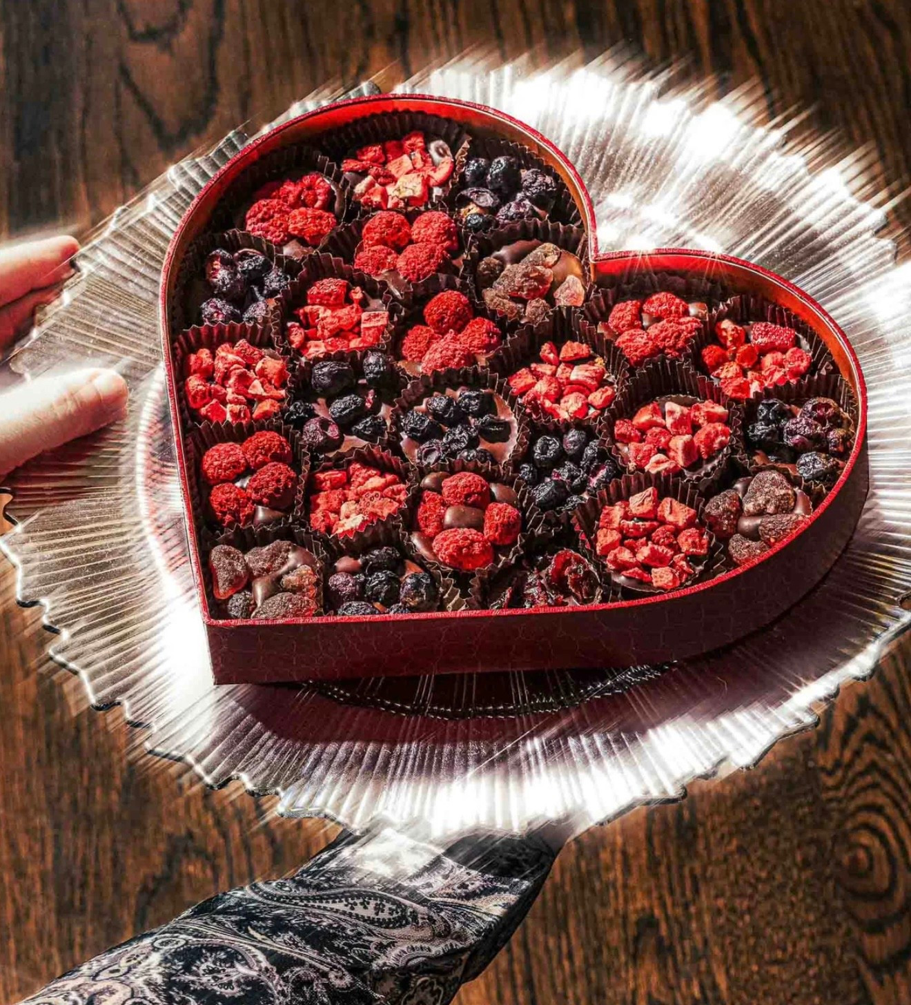 Chocolate + florals = the most romantic combo… and this heart box is literally Valentine’s gifting perfection 💝

If you’re looking for a luxury chocolate gift that feels as beautiful as it tastes, the Compartés Berry Bouquet Chocolates Heart Box is such a standout. The berry-inspired assortment paired with the stunning floral design makes it feel extra special — like a bouquet… but edible (and honestly better 🍓🍫).

Perfect for:
• Valentine’s Day gifting
• Galentine’s surprises
• Date night dessert boards
• Hosting / thank-you gifts
• Treating yourself (because… why not?)

It’s one of those gifts that looks chic on the table and disappears fast — Haute Mom Approved for sure 💌

#valentinesdaygift #luxurychocolates #chocolategiftbox #valentinesdayideas #giftinginspo

#LTKfoodie #LTKValentine