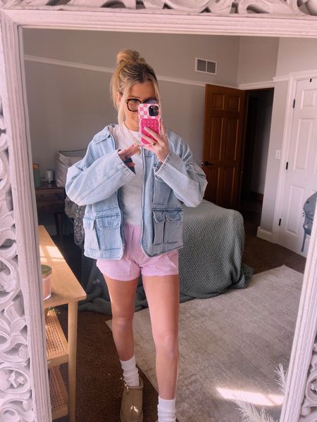 casual boxer short outfit - exact boxers are sold out but they are old navy mens! 

H&M doesn’t have the jean version of this jacket on the website yet, linked the grey color!

#LTKstyletip #LTKSeasonal #LTKfindsunder50