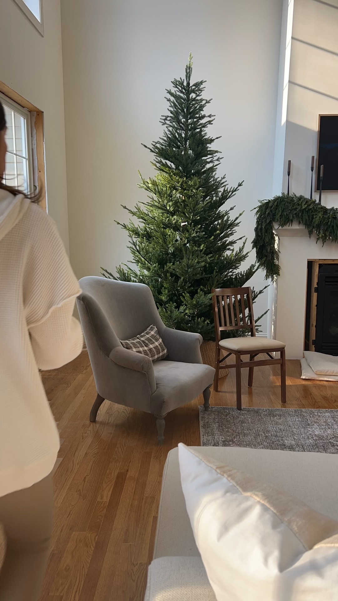 A few of my favorite things from McGee and co! 
This 9ft Norway spruce is the best tree out there!


Studio McGee, Christmas tree, the best tree, holiday, viral, McGee

#LTKSaleAlert #LTKHoliday #LTKWatchNow