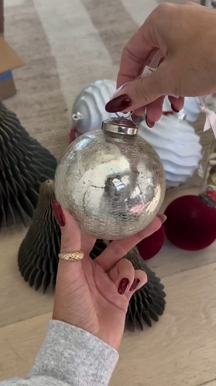 It’s time to think about Christmas! 🤩🎄 these velvet and glass ornaments are such an affordable and easy way to update your tree.  And this glass Nutcracker is a look for less that is so beautiful in person! @Walmart #WalmartPartner #WalmartHome

Christmas decor, velvet ornaments, gold ornaments, glass ornaments, Christmas tree decor, Christmas ornaments, holiday decor, Christmas living room decor, red ornaments, Christmas pillow, candy cane pillow, Walmart finds, Walmart home, Christine Andrew 

#LTKHome #LTKVideo #LTKHoliday
