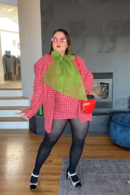 Linking todays outfit! The blouse and shoes are old, so I linked replacements.

Plus size fashion, plus size style, size 16 fashion, size 16 style, holiday outfit, pink sunglasses, Christmas earrings, green blouse, pink herringbone suit, colorblock shoes, apple purse, Amazon finds, Amazon fashion 

#LTKHoliday #LTKcurves #LTKunder50