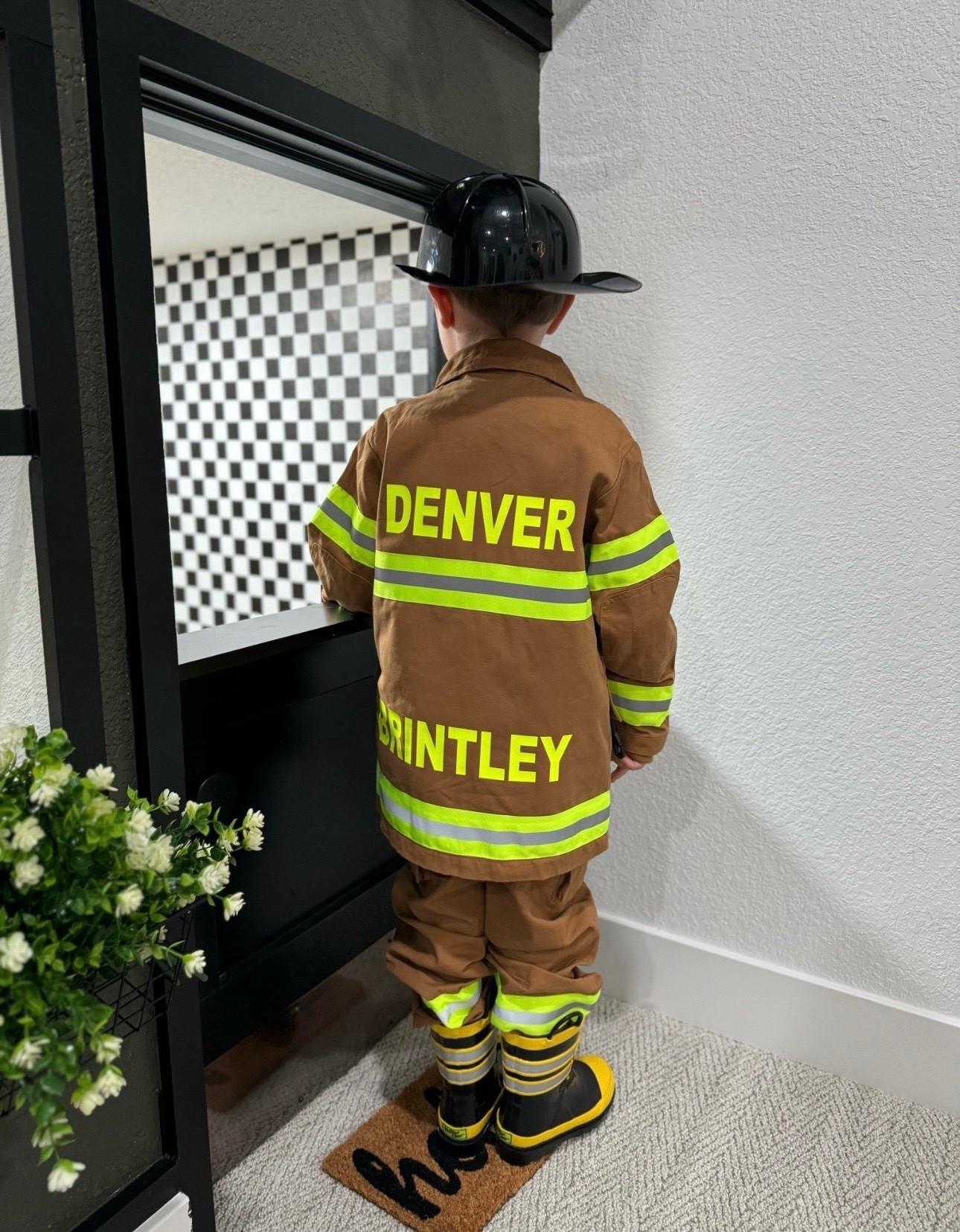 Customized kids firefighter outfit!!! It’s so cute and the quality is amazing! 

Kids 
Family
Costume 
Dress up 
Amazon 


#LTKmomlife #LTKKids #LTKdayinmylife