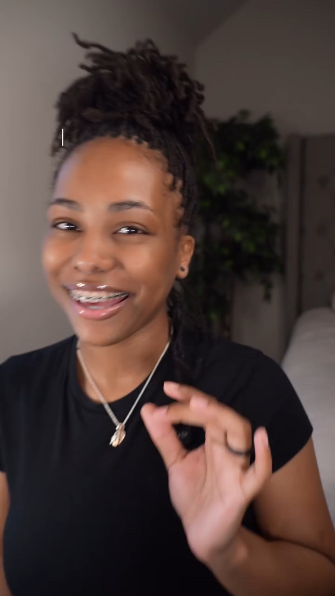 red hair 😵‍💫🫣👀 #diymicrolocs #microlocs #dyingmicrolocs #redhair @asiamnaturally