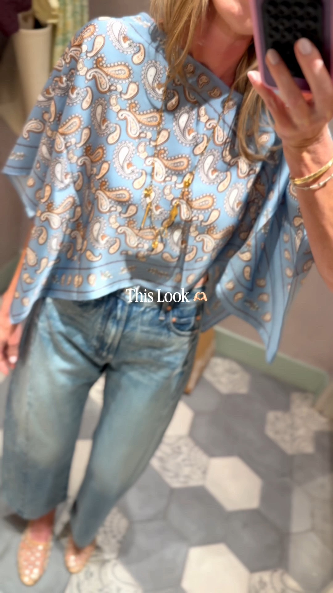 26 jeans! Top identical to Hermes!
