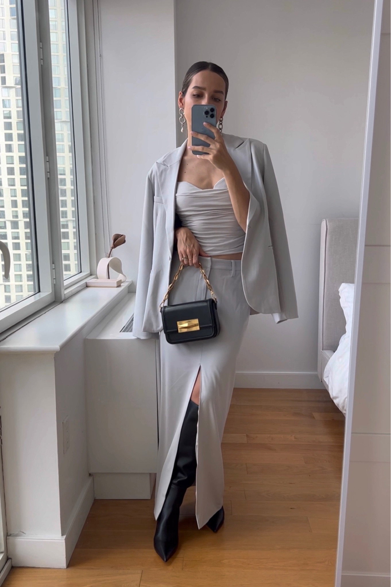 Monochrome grey look.🐭

#LTKworkwear #LTKeurope #LTKSeasonal