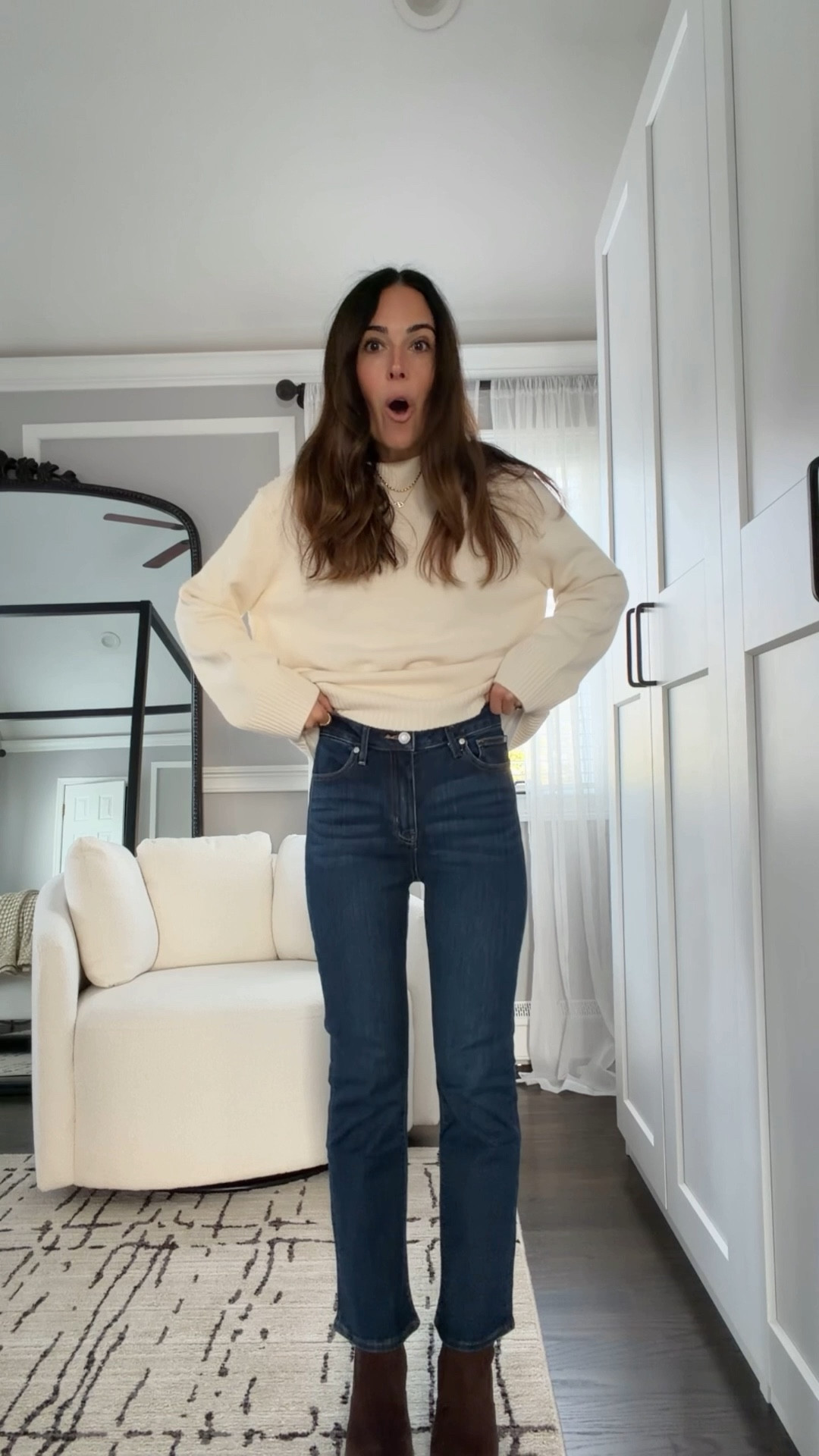 New Quince jeans that I’m obsessed with 🤎
The fit is so good — quality but still stretchy, and they look designer without the price tag. I’m wearing a size 26 here and think you can size up one if you go between!
Linking everything from the video ✨
@onequince #quincepartner


#LTKOver40 #LTKootd #LTKFindsUnder100