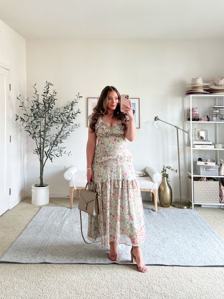 Literally the most beautiful dress for a spring or summer wedding. I’m in a size medium and the green floral is stunning on this dress. It also comes in the most beautiful pink color as well! MY FAVORITE DRESS in my YouTube What to Wear to a Wedding this Spring and Summer 2024 haul! 💐

Shoes Use code ‘Brittany’ for 20% off!

Guest wedding dress, baby shower dress, bridal shower dress, Easter dress 🌸

#LTKwedding #LTKmidsize #LTKSeasonal