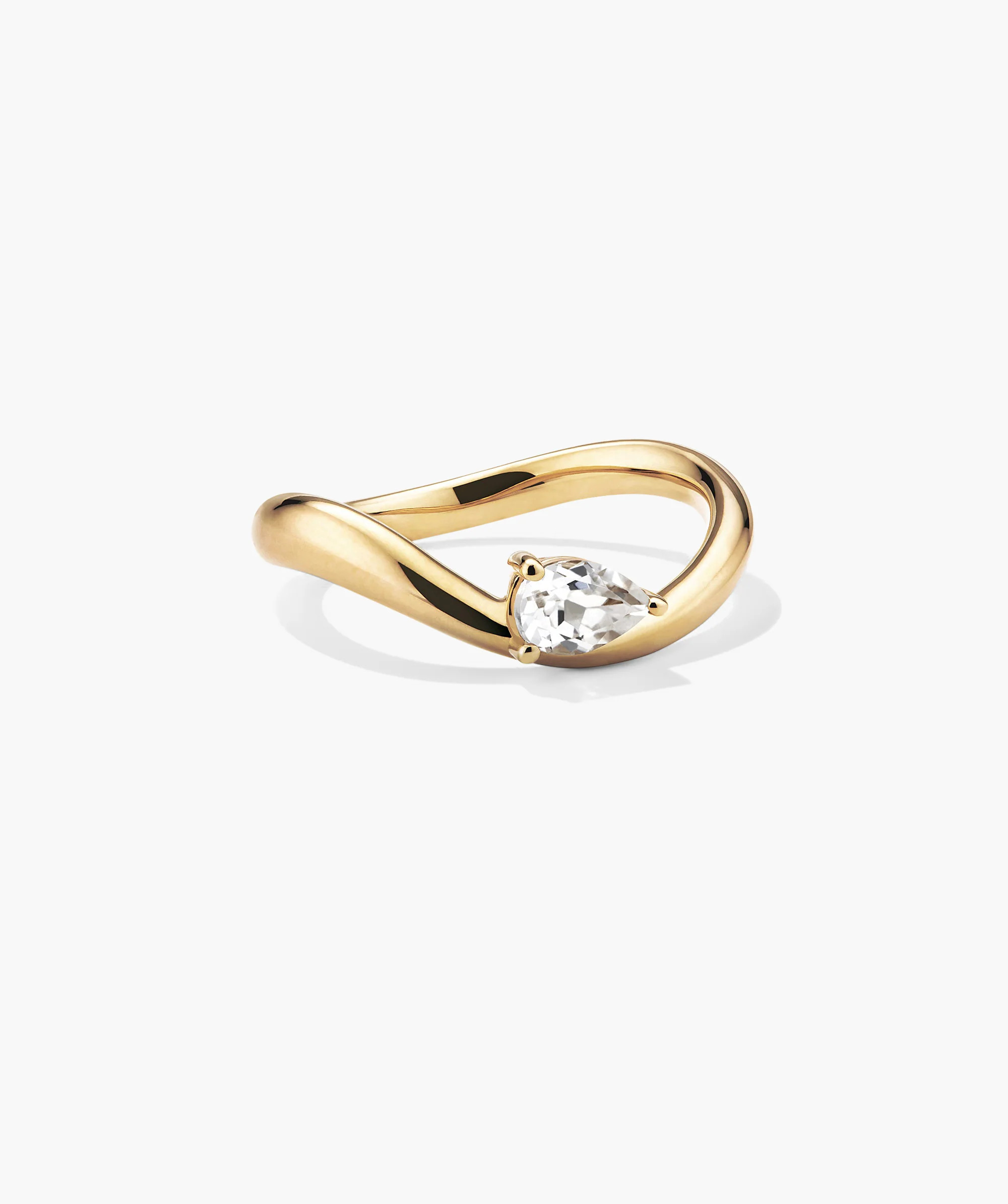 D\u00f4me Figure Balance Ring | Mejuri Fine Crew