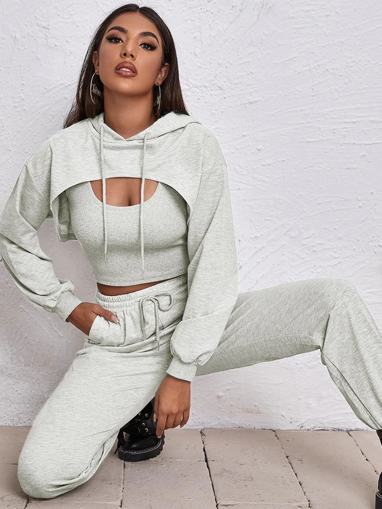 Super Crop Drawstring Hoodie With Tank & Joggers Set | SHEIN