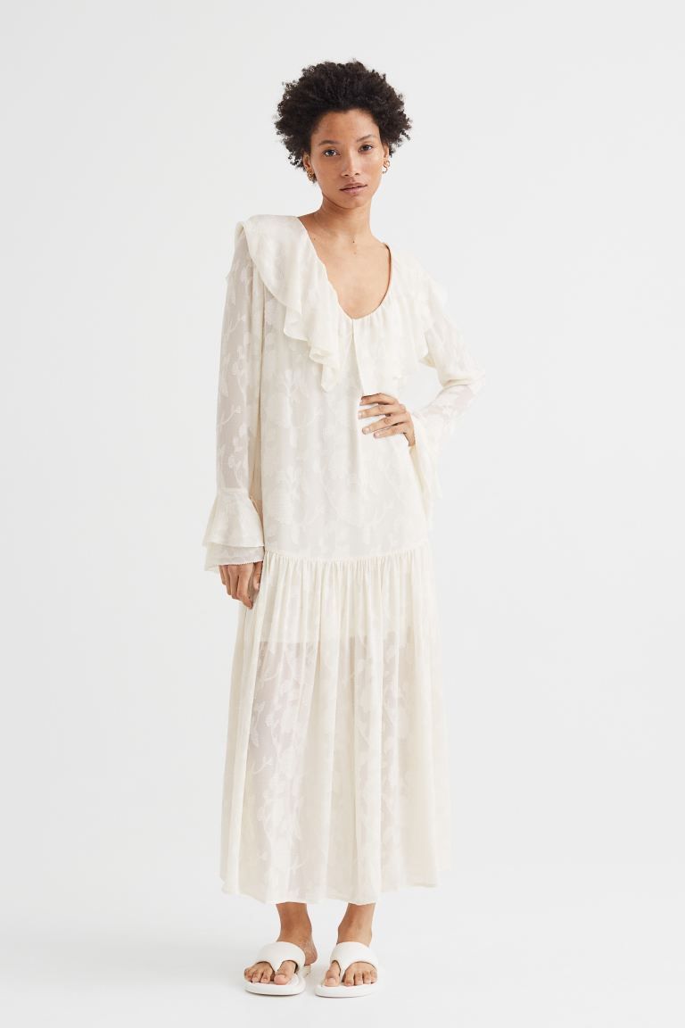 New ArrivalRelaxed-fit, calf-length dress in woven fabric with plumeti. V-neck at front and back ... | H&M (US)