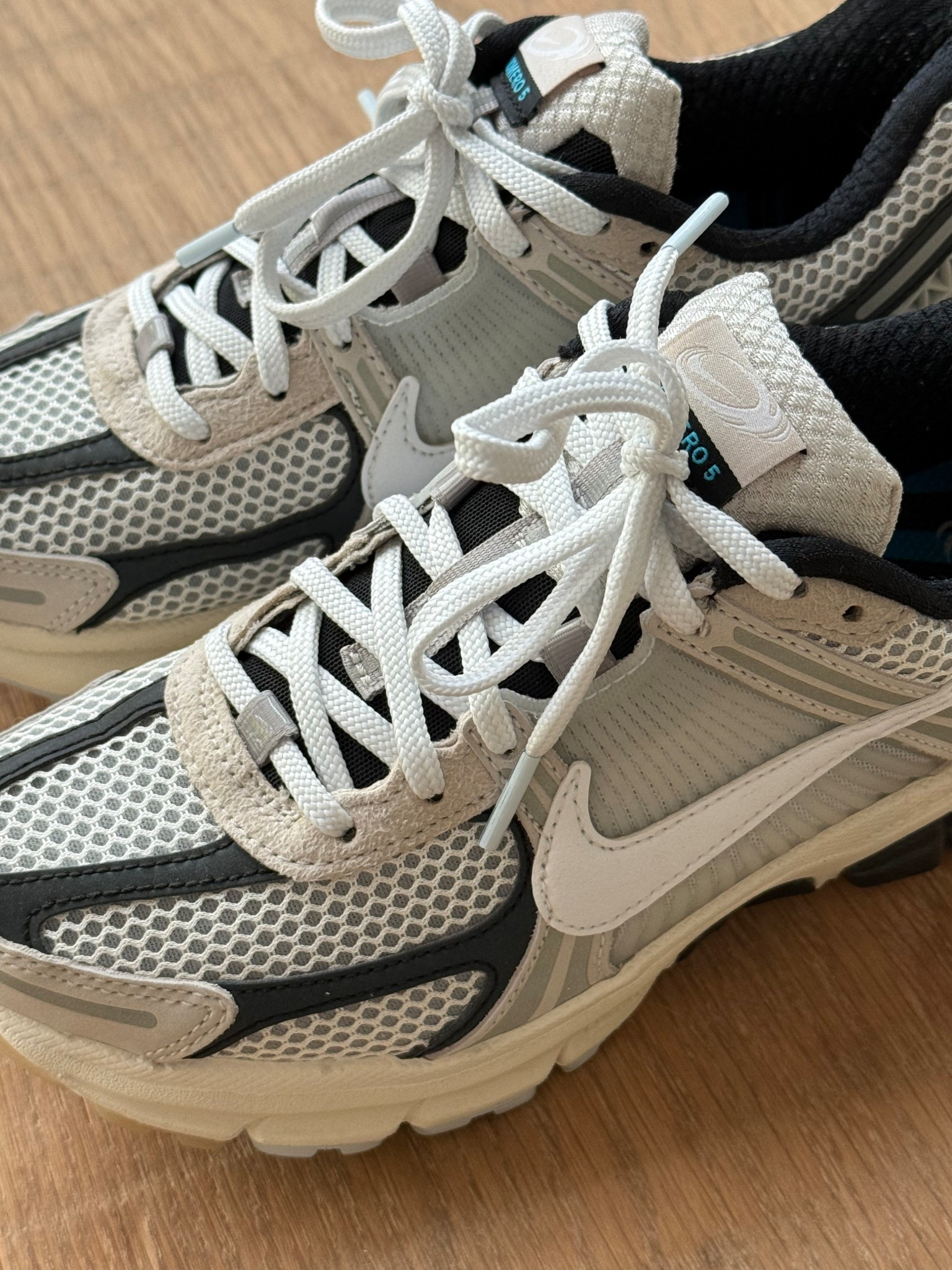 neutral sneakers 🖤

Nike Sneakers | Neutral Nike Sneakers | Neutral Lifestyle Sneakers | Neutral Gym Shoes | Black & White Sneakers | GOAT | StockX | 

#LTKShoeCrush #LTKActive #LTKTravel