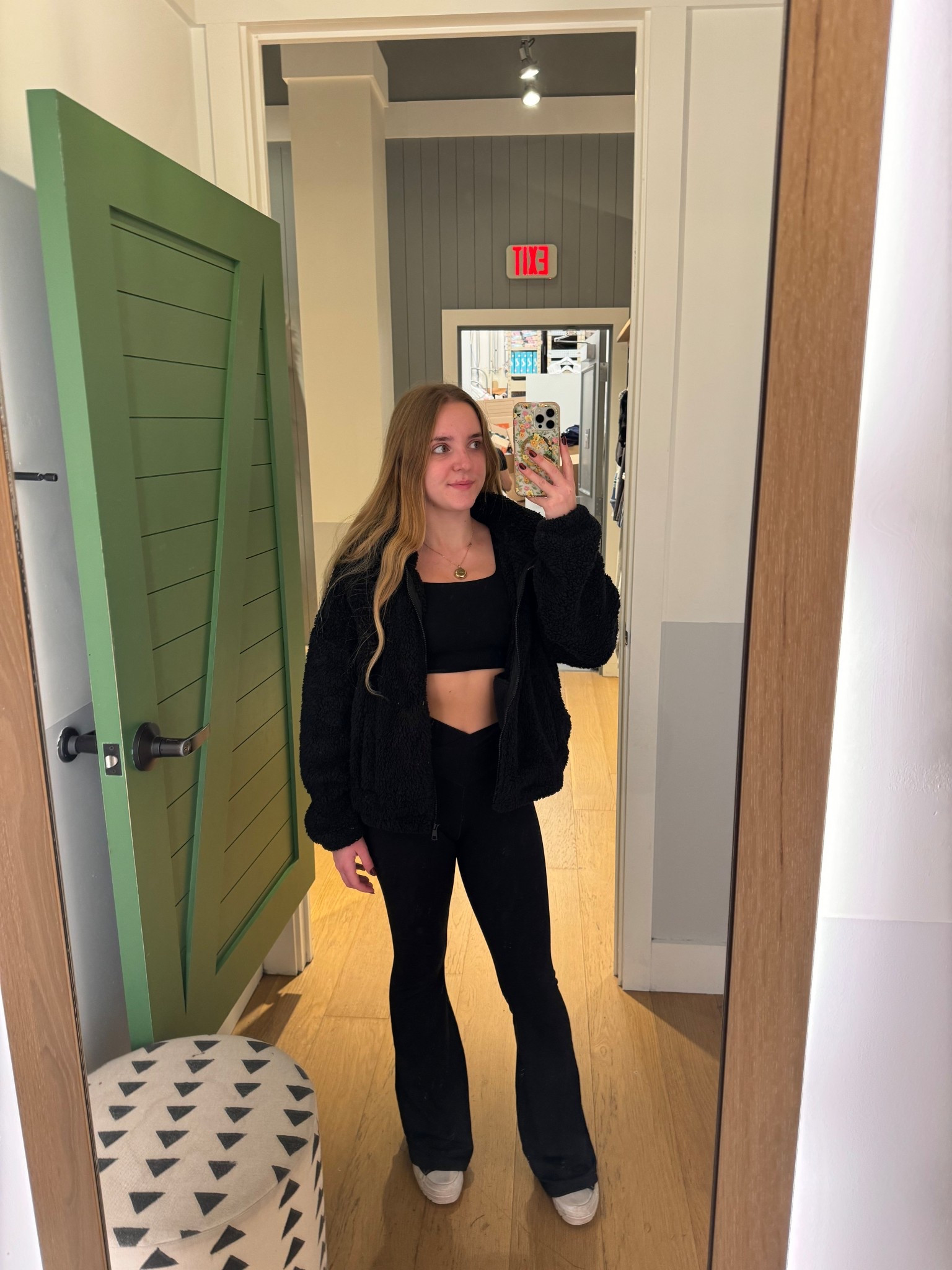 black out outfit for work at aerie on blackout saturday 🖤 loving these aerie flare leggings as well as this sherpa jacket from American Eagle!

#LTKGiftGuide #LTKHoliday #LTKCyberWeek