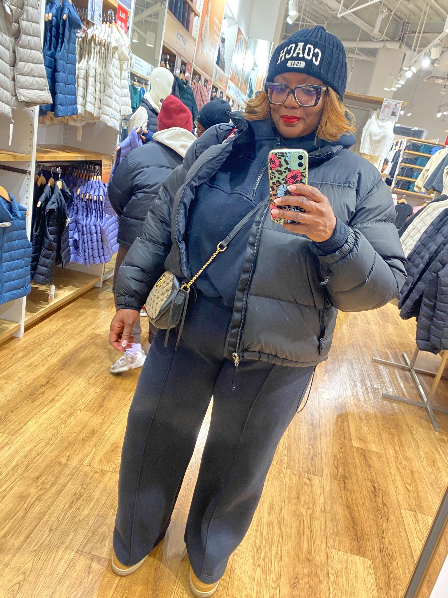 Sunday OOTD 🖤

#LTKPlusSize #LTKdayinmylife #LTKOver40