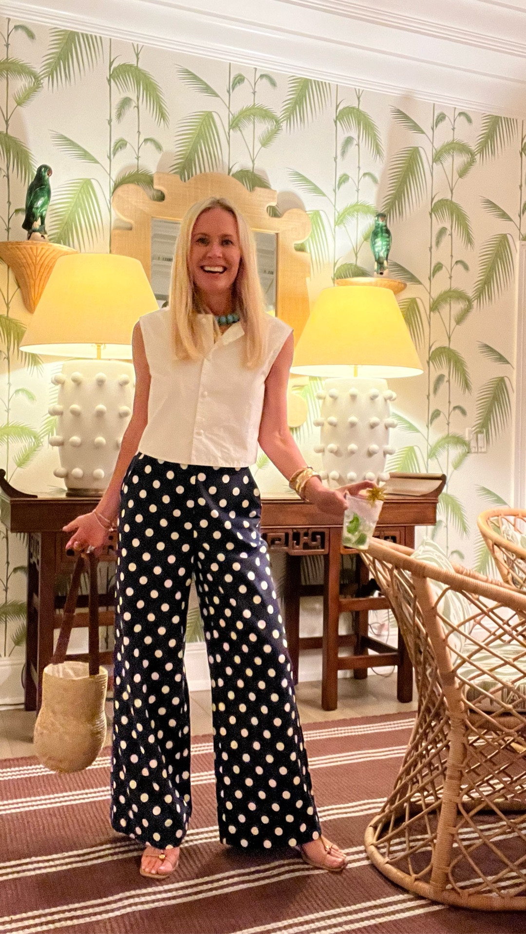 Been stalking the Target app for these navy and white polka dot linen pants to hit! I paired with this Julia Amory white poplin top that I reach for all the time (just restocked!). I’m in a size 2 pants and small top. Grabbed the pants in the red and white stripe too - they are really good and $40!!