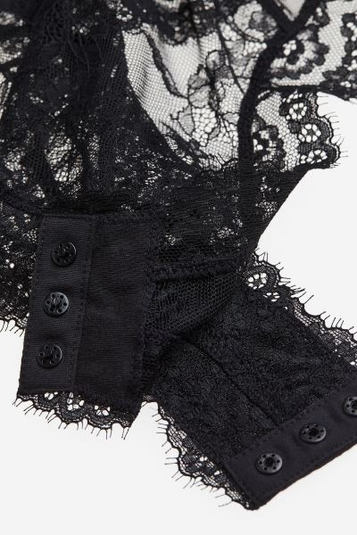 Balconette lace body | H&M (UK, MY, IN, SG, PH, TW, HK)